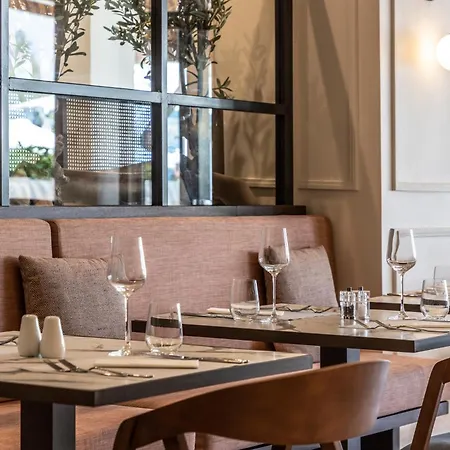 Kerkyra Blue & By Louis فندق 5*