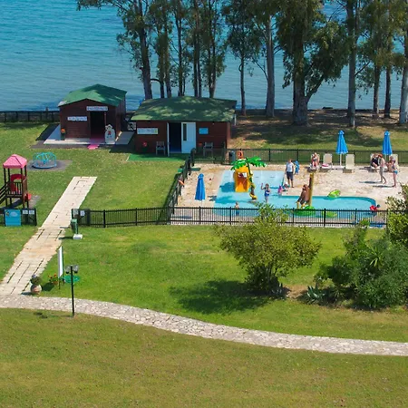 Kerkyra Blue & By Louis فندق