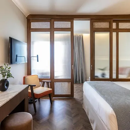 Kerkyra Blue & By Louis فندق 5*